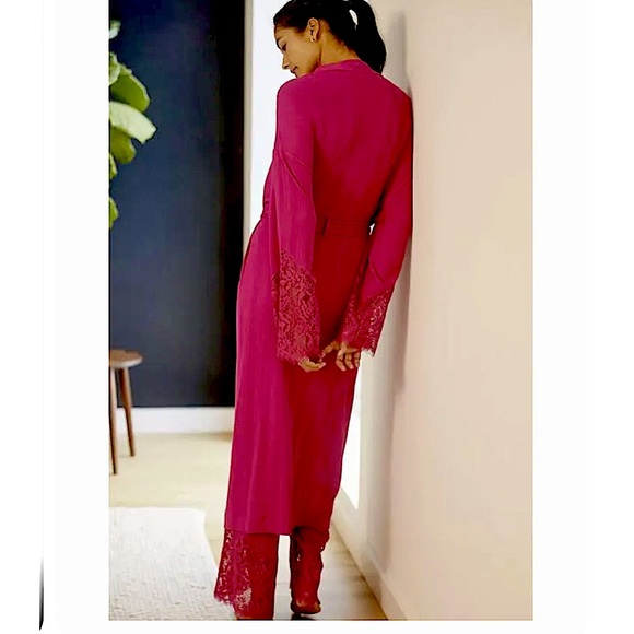 NWT Anthropologie Fuchsia Robe - Picture 4 of 5